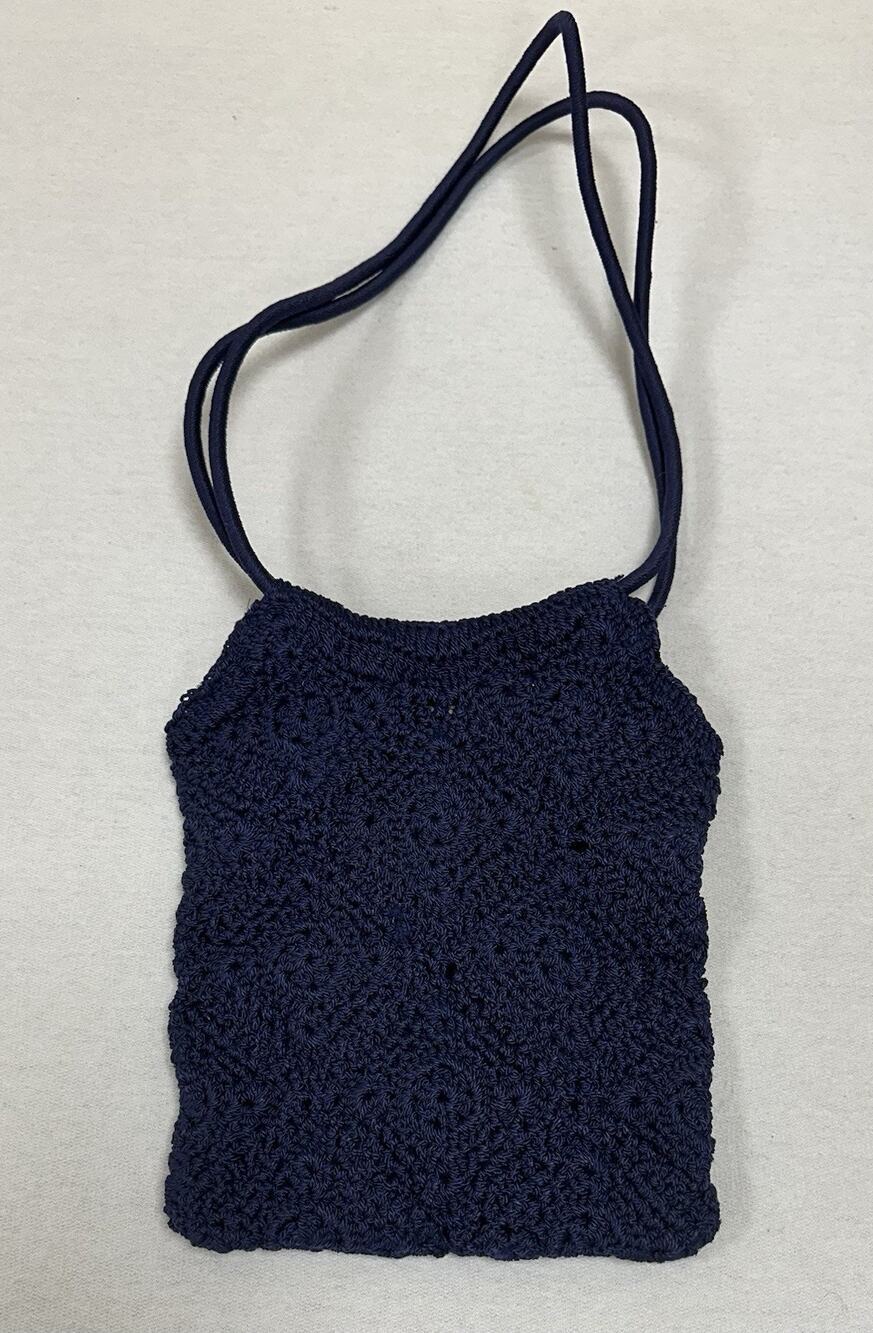 VTG Laura Ashley Crocheted Bag Purse Navy Casual Magnetic Clasp Lined Beach Boho